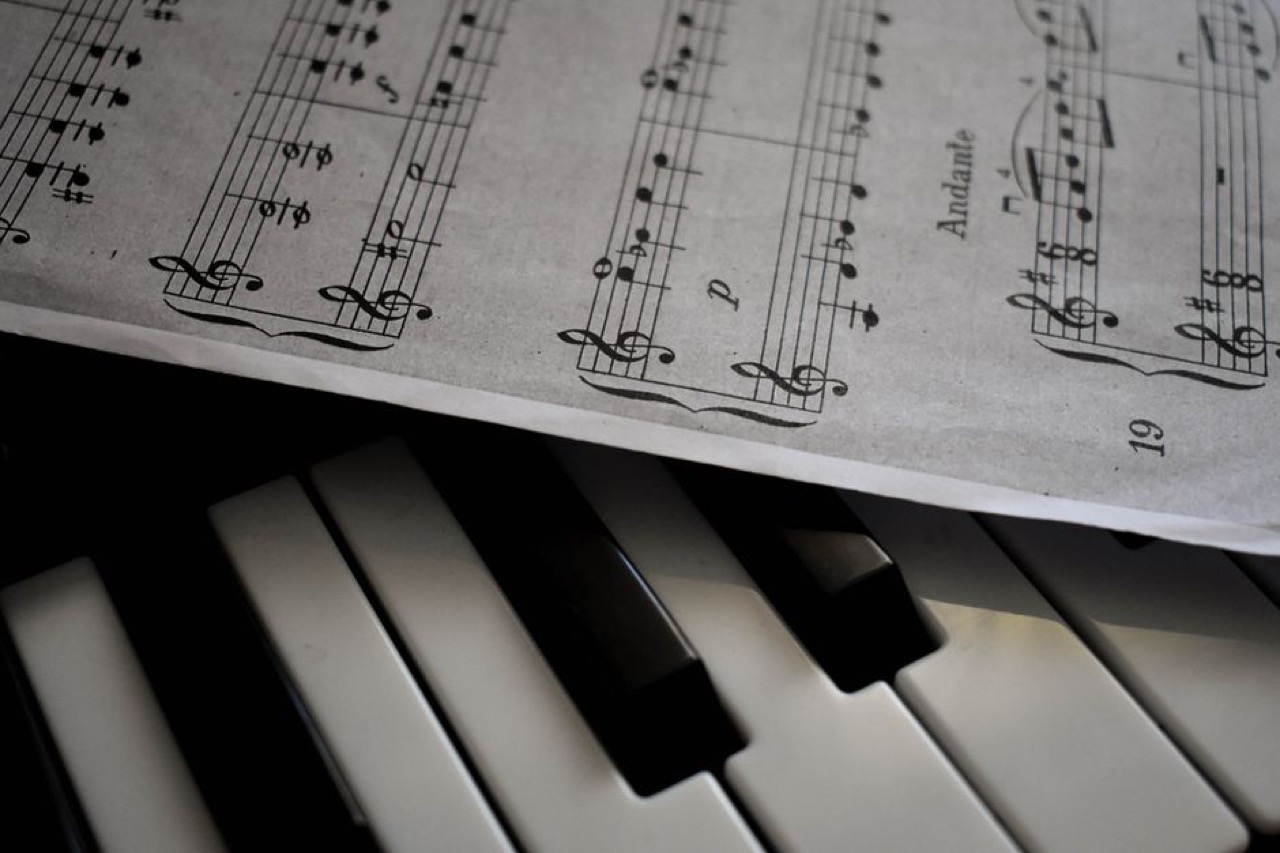 Funeral songs and hymns for a service Sheet music piano